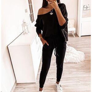 Coeur de Vague off shoulder top and joggers large